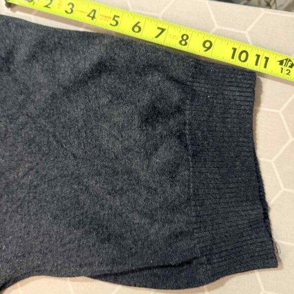 Cable & Gauge Grey Dolman Mid-Length Sleeve Sweater, SIZE SMALL - Picture 11 of 11